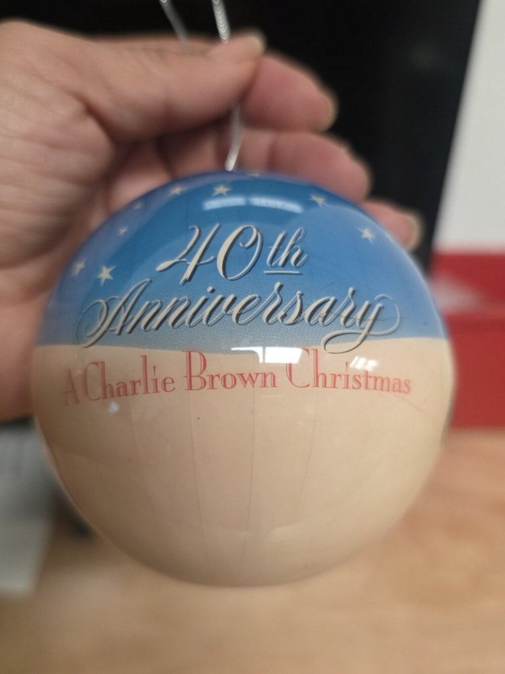 Hallmark Peanuts 40th Anniversary Charlie Brown Christmas Snoopy Ornament - Picture 4 of 5